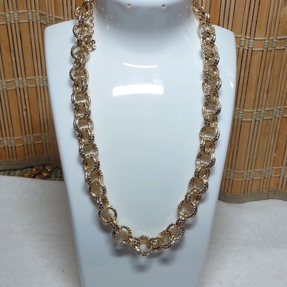 Vintage signed Monet Choker